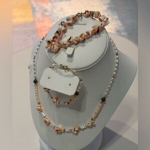 Vintage Elegant Pearl and Shell Jewelry Set, 2 bracelets, 1 necklace
